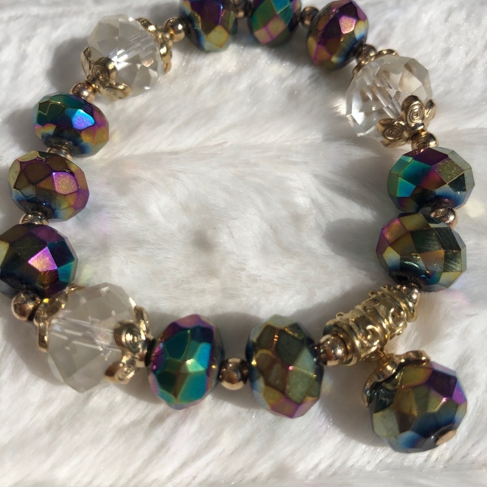 Beautiful sparkly beaded bracelet.